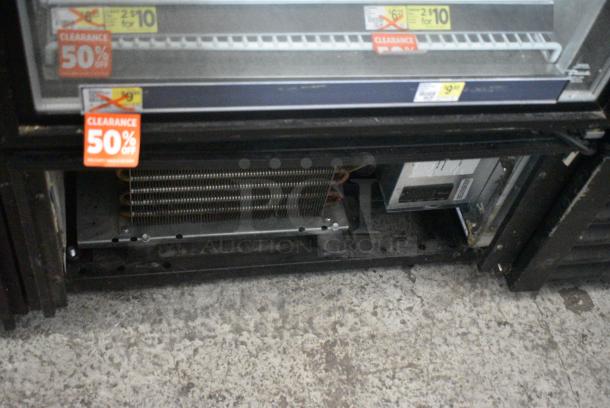 True GDM-23F-LD Metal Commercial Single Door Reach In Freezer Merchandiser w/ Poly Coated Racks. 115 Volts, 1 Phase. Tested and Working! - Image 3 of 5