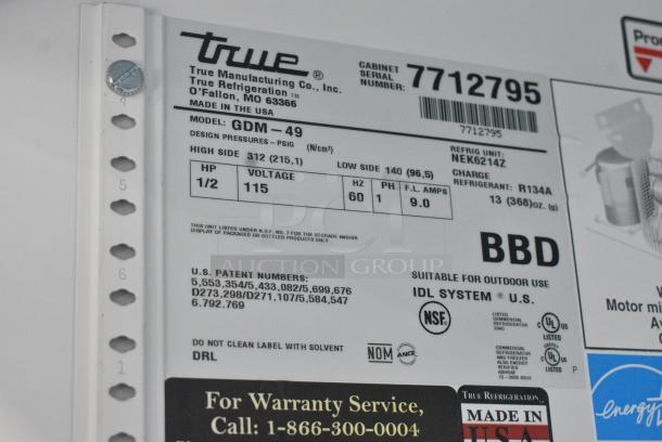 True GDM-49 Metal Commercial 2 Door Reach In Cooler Merchandiser. 115 Volts, 1 Phase. Tested and Working! - Image 7 of 7