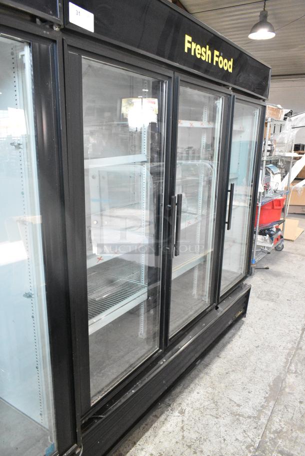 True GDM-72 Metal Commercial 3 Door Reach In Cooler Merchandiser w/ Poly Coated Racks. 115 Volts, 1 Phase. Tested and Working! - Image 2 of 7