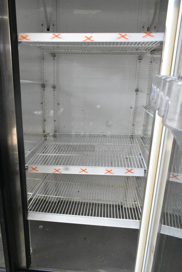 True GDM-72 Metal Commercial 3 Door Reach In Cooler Merchandiser w/ Poly Coated Racks. 115 Volts, 1 Phase. Tested and Working! - Image 5 of 7