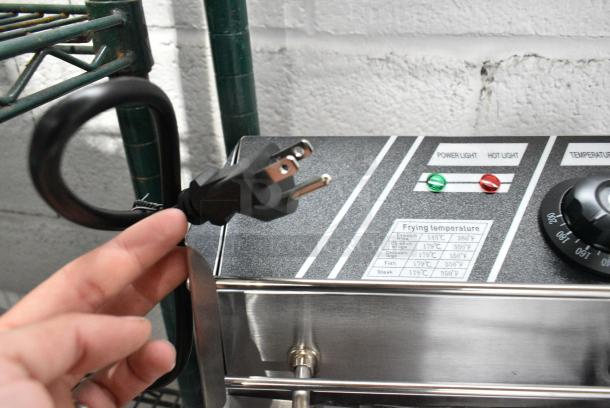 BRAND NEW SCRATCH AND DENT! 2024 EF-82 Stainless Steel Commercial Countertop Electric Powered 2 Bay Fryer w/ 2 Metal Baskets and 2 Lids. 110 Volts, 1 Phase. - Image 4 of 5