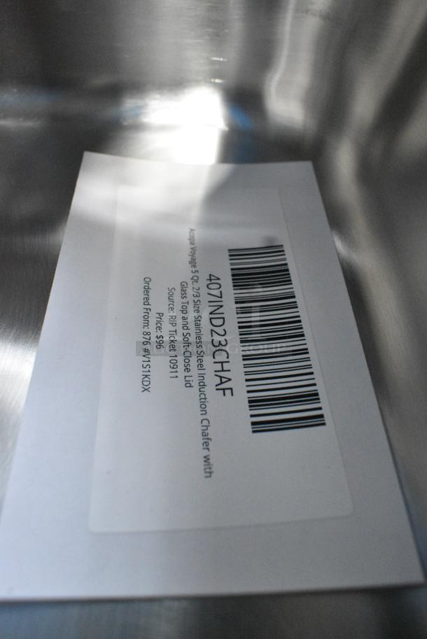 2 BRAND NEW SCRATCH AND DENT! Items; 407IND23CHAF Acopa Voyage 5 Qt. 2/3 Size Stainless Steel Induction Chafer with Glass Top and Soft-Close Lid and 407IND8CHAF Acopa Voyage 8 Qt. Full Size Stainless Steel Induction Chafer with Glass Top and Soft-Close Lid . 2 Times Your Bid! - Image 3 of 4