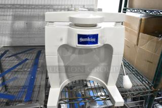 BRAND NEW SCRATCH AND DENT! Sunkist 100 Commercial Sectionizer