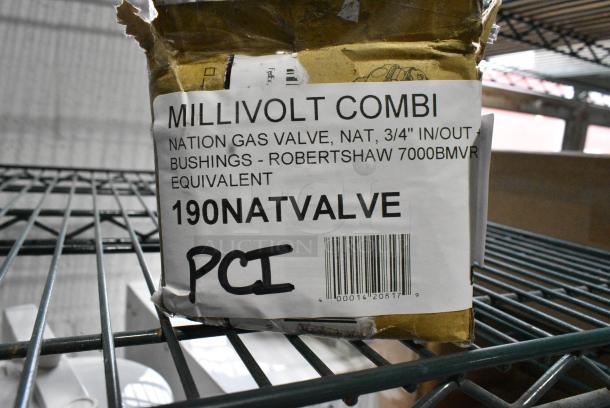 BRAND NEW SCRATCH AND DENT! 190NATVALVE Millivolt Natural Gas Pilot Combination Valve for Fryers; 3/4" Gas In / Out - Image 2 of 2