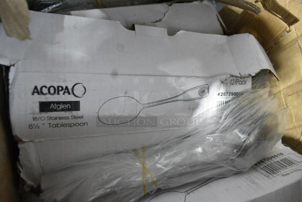ALL ONE MONEY! Lot of Various BRAND NEW SCRATCH AND DENT! Items Including 267290010 , Acopa Atglen 8 1/2" 18/0 Stainless Steel Medium Weight Tablespoon / Serving Spoon - 12/Case, 267020008 DOMINION 18/0 DINNER KNIFE. - Image 4 of 5