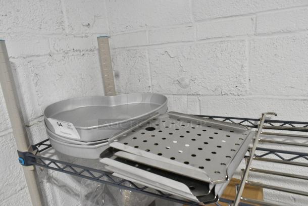 10 BRAND NEW SCRATCH AND DENT! Items Including American Metalcraft HPP16 16" x 1 1/2" Aluminum Heart Shaped Cake Pan and Vollrath 70110 False Bottoms 2/3 Size Stainless Steel Drain Tray for Super Pan 3®. 10 Times Your Bid! - Image 2 of 2