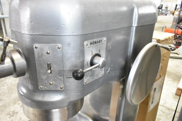 Hobart H-600 Metal Commercial Floor Style 60 Quart Planetary Dough Mixer w/ Stainless Steel Mixing Bowl. Dough Hook, Whisk and Pelican Head Attachments. 115/125 Volts, 1 Phase. - Image 5 of 5