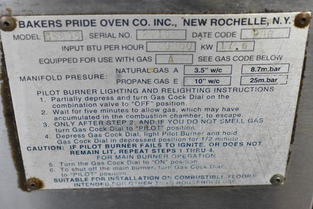 Bakers Pride GS805 Stainless Steel Commercial Natural Gas Powered Single Deck Pizza Oven w/ Cooking Stones on Metal Legs. - Image 4 of 8
