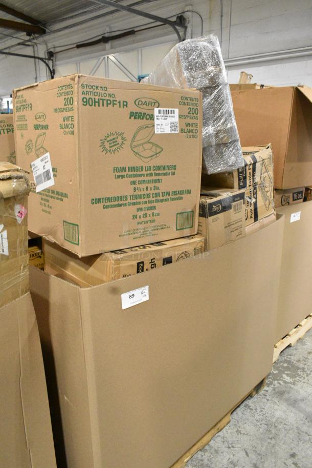 18 BRAND NEW SCRATCH AND DENT! Items Including 2 Dart 90HTPF1R White Foam Square Take Out Container with Hinged Lid 9" x 9" x 3" - 200/Case, 500LSTRWLW Choice 9, 12, 16, 20, and 24 oz. Clear Sip-Through Lid with Extra-Wide Opening - 1000/Case, 128HD8COMBO Choice Heavy Duty 8 oz. Microwavable Translucent Plastic Deli Container and Lid Combo Pack - 240/Case. 18 Times Your Bid! - Image 1 of 6
