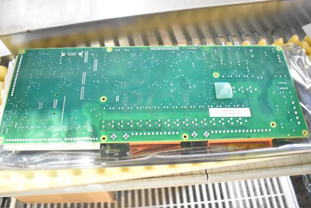BRAND NEW SCRATCH AND DENT! F2R2 0629 GT Circuit Board - Image 4 of 15