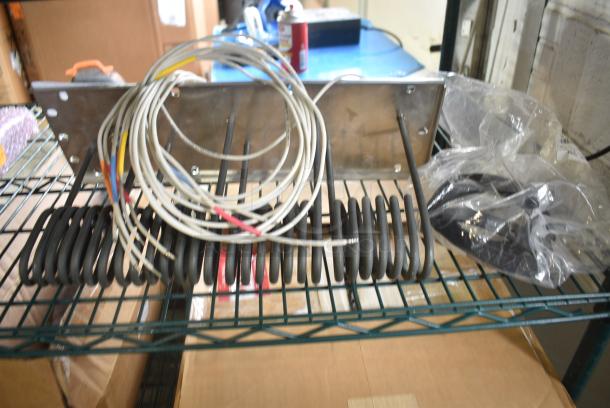 BRAND NEW SCRATCH AND DENT! Hobart 00-858473-00001 Gasket , Generator - Image 1 of 6