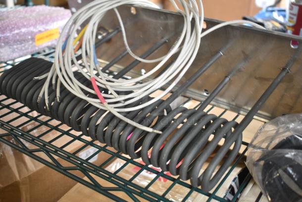 BRAND NEW SCRATCH AND DENT! Hobart 00-858473-00001 Gasket , Generator - Image 3 of 6