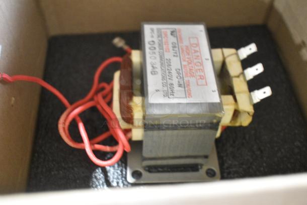 BRAND NEW SCRATCH AND DENT! Capacitor/Transformer Kit. 208/240 Volts. - Image 3 of 10