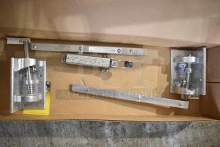 BRAND NEW SCRATCH AND DENT! 2-SUB-ASSEMBLY 270-HINGE 119864 SS3678-270 Style D