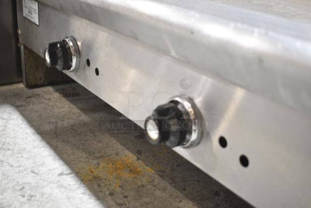 Cooking Performance Group CPG Stainless Steel Commercial Propane Gas Powered Flat Top Griddle. - Image 5 of 8