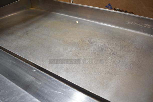 Cooking Performance Group CPG Stainless Steel Commercial Propane Gas Powered Flat Top Griddle. - Image 6 of 8