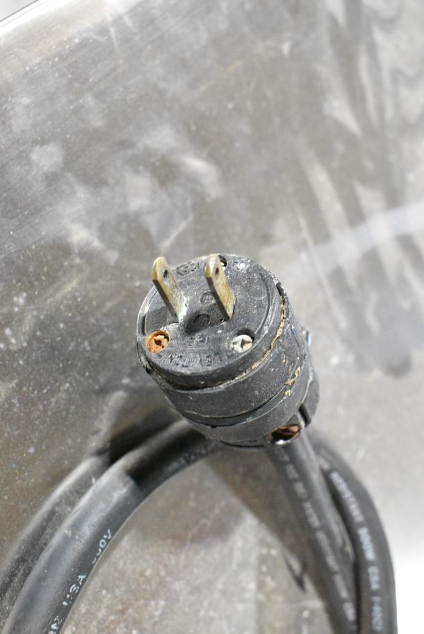 Hoshizaki KM-320MAHStainless Steel Commercial Ice Head on Commercial Bin.  115-120 Volts, 1 Phase. - Image 4 of 4