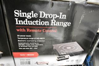 BRAND NEW SCRATCH AND DENT! Avantco DC1800 Drop-In / Countertop Induction Range / Cooker with Remote Control. 120 Volts, 1 Phase.