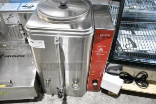 BRAND NEW SCRATCH AND DENT! Avantco 177HWD15 HWD15 15 Gallon Bulk Hot Water Dispenser. 120 Volts, 1 Phase.
