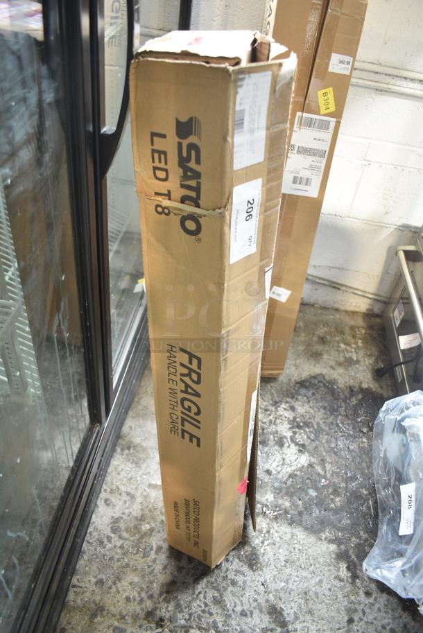 BRAND NEW SCRATCH AND DENT! Box of 10 Satco T8 42" Tube Lights - Image 2 of 4