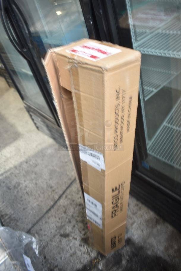 BRAND NEW SCRATCH AND DENT! Box of 10 Satco T8 42" Tube Lights - Image 3 of 4