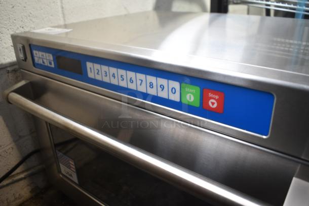 BRAND NEW SCRATCH AND DENT! 2024 Solwave SWAFP22 Ameri-Series Heavy-Duty Commercial Steamer Microwave Oven. 208/240 Volts, 1 Phase. - Image 4 of 8