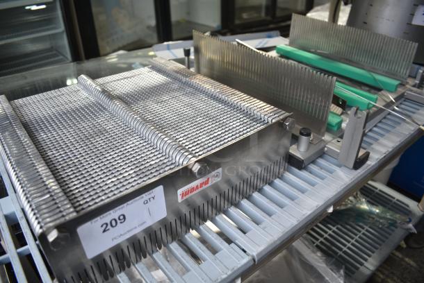 BRAND NEW SCRATCH AND DENT! Pavoni BCD/I Double Guitar Candy Slicer - Image 3 of 5