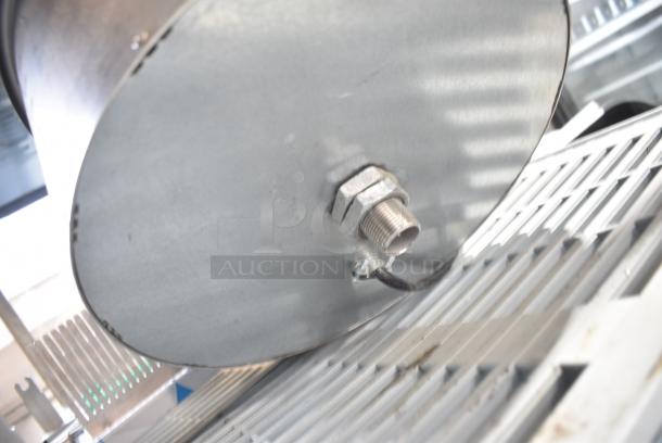 BRAND NEW SCRATCH AND DENT! Metal Round Drop In Food Warmer Well. - Image 4 of 5
