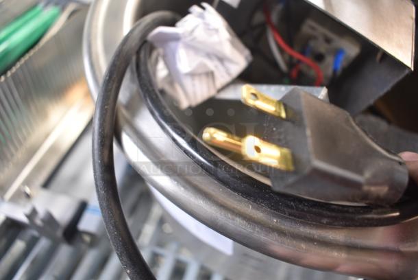 BRAND NEW SCRATCH AND DENT! Metal Round Drop In Food Warmer Well. - Image 5 of 5