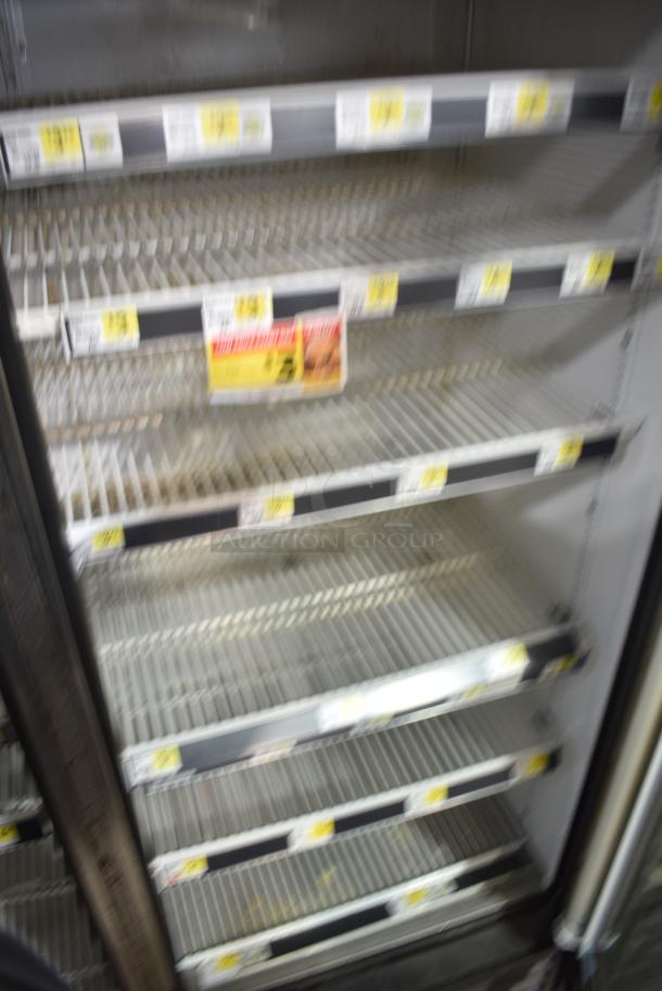 True GDM-49 Metal Commercial 2 Door Reach In Cooler Merchandiser w/ Poly Coated Racks. 115 Volts, 1 Phase. Tested and Working! - Image 6 of 7