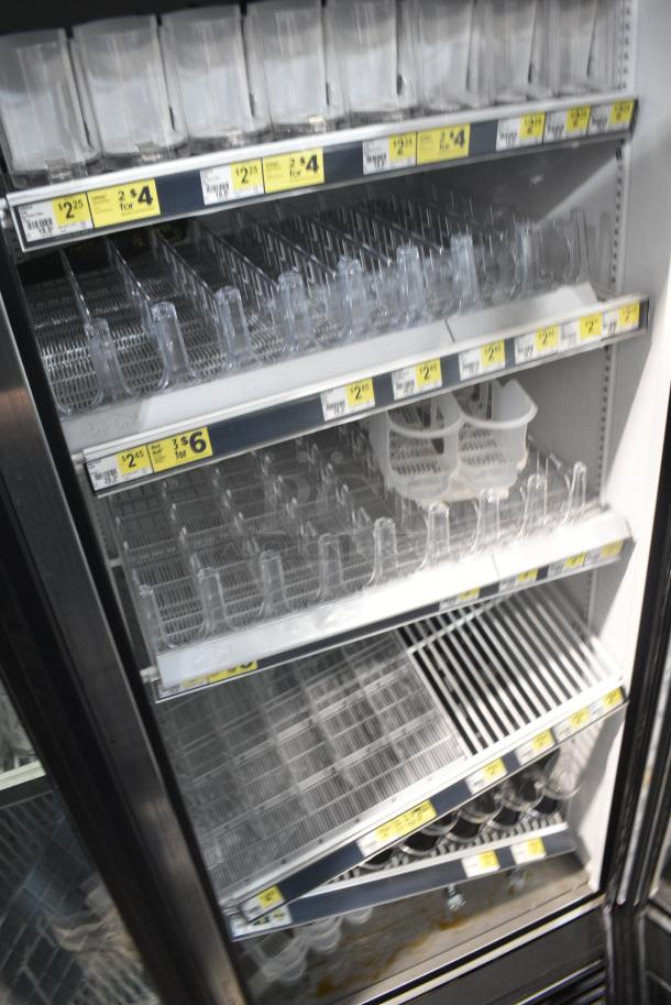 True GDM-72-HC Metal Commercial 3 Door Reach In Cooler Merchandiser w/ Poly Coated Racks. 115 Volts, 1 Phase. Tested and Working! - Image 8 of 9