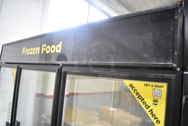 True GDM-72F-LD Metal Commercial 3 Door Reach In Freezer Merchandiser w/ Poly Coated Racks. 115/208-230 Volts, 1 Phase. Tested and Working! - Image 2 of 9
