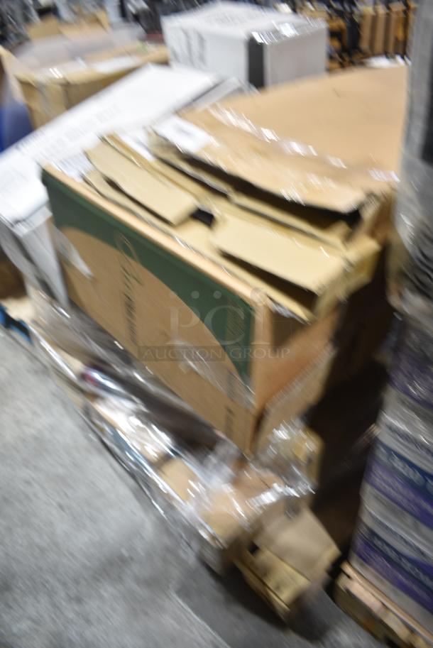 25 BRAND NEW SCRATCH AND DENT! Items Including 245WEDGEWH Choice [DIM] White Plain Corrugated SUS Pizza Slice Box with Window - 400/Case, Cambro Camshelving&#174; CSPEGKIT18100 16 3/4" x 48" x 1/4" Pegboard Kit 214CSPEGK18, 9591355262 Libbey Brandware 135 5262 Regency 8 7/8" 18/0 Stainless Steel Medium Weight Dinner Knife - 12/Case, 407SFPANNS8 Choice 8" x 3" Non-Stick Aluminized Steel Springform Cake Pan. 25 Times Your Bid! - Image 2 of 8