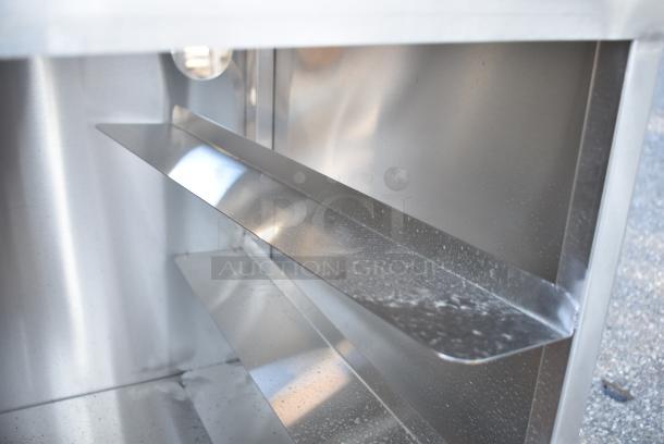 BRAND NEW SCRATCH AND DENT! Regency 600GRSU2324C Stainless Steel Corrugated Top Glass Rack Storage Unit - 23" x 24" - Image 6 of 8
