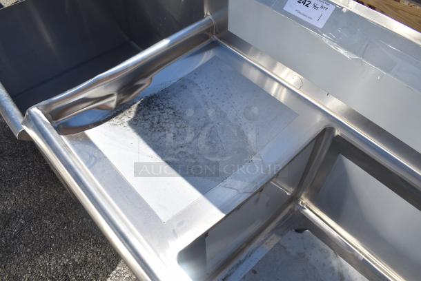 BRAND NEW SCRATCH AND DENT! Regency 600S41818218 94" 16 Gauge Stainless Steel Three Compartment Commercial Sink with Cross Bracing and 2 Drainboards - 18" x 18" x 14" Bowls. No Legs. - Image 3 of 8