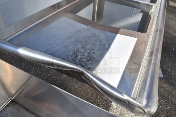 BRAND NEW SCRATCH AND DENT! Regency 600S41818218 94" 16 Gauge Stainless Steel Three Compartment Commercial Sink with Cross Bracing and 2 Drainboards - 18" x 18" x 14" Bowls. No Legs. - Image 7 of 8
