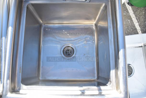 BRAND NEW SCRATCH AND DENT! Stainless Steel Single Bay Sink. No Legs. - Image 5 of 6