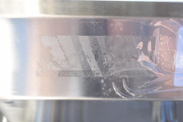 BRAND NEW SCRATCH AND DENT! Stainless Steel Single Bay Sink. No Legs. - Image 6 of 6
