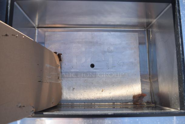 BRAND NEW SCRATCH AND DENT! Regency 600IB2418CP 18" x 24" Stainless Steel Drop-In Ice Bin with 7 Circuit Post-Mix Cold Plate - Image 4 of 7