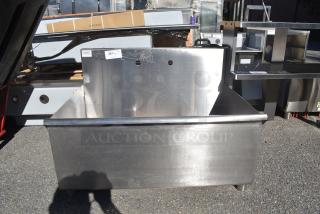 BRAND NEW SCRATCH AND DENT! Steelton 522US13624 36" x 24" x 14" Utility Sink with Drainboard and (1) 8" Center Faucet