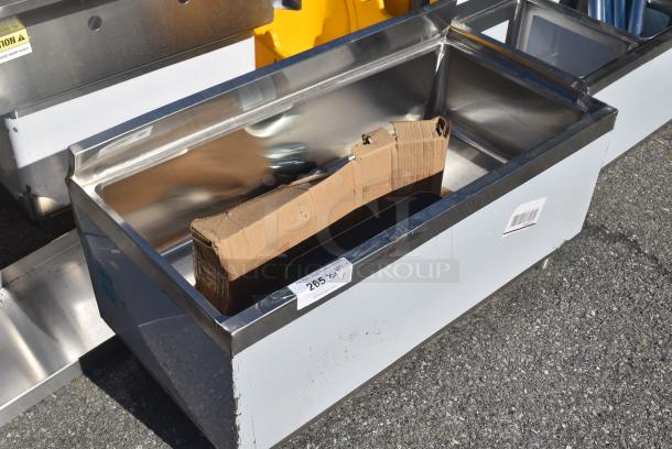 BRAND NEW SCRATCH AND DENT! Regency 600IB1836CP 18" x 36" Underbar Ice Bin with 7 Circuit Post-Mix Cold Plate and Bottle Holders - 79 lb. - Image 2 of 7