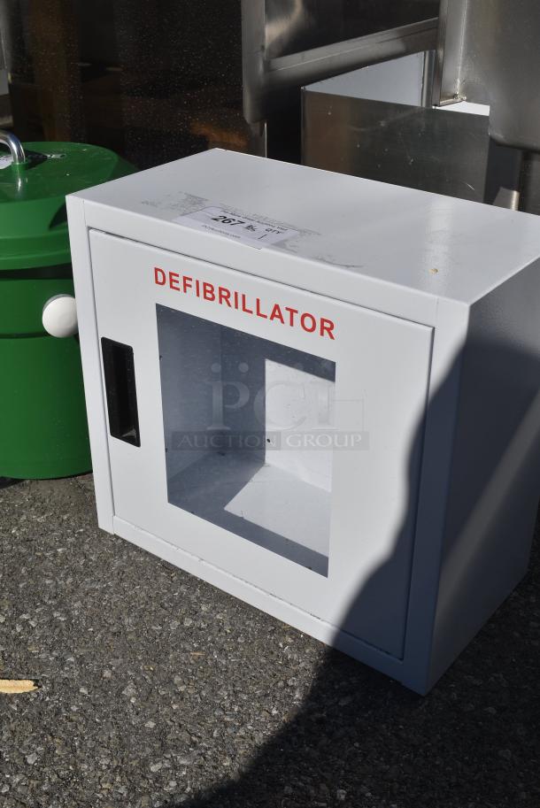 BRAND NEW SCRATCH AND DENT! White Metal Defibrillator Case - Image 3 of 3