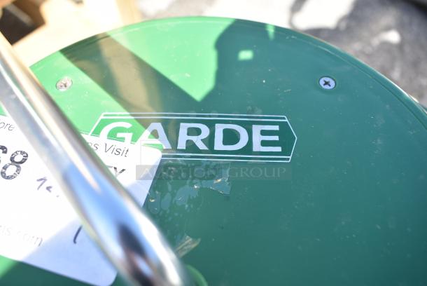 BRAND NEW SCRATCH AND DENT! Garde Green Poly Lettuce Spinner Salad Spinner - Image 2 of 4