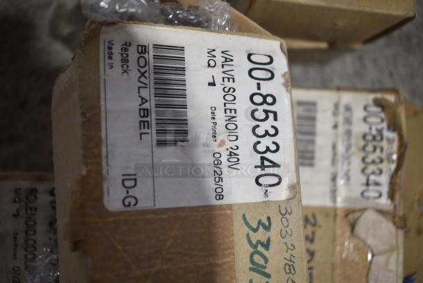 14 BRAND NEW SCRATCH AND DENT! Items Including Siemens 45EG20AF Contactors & Starters & Contactor Supplies, 00-853340 Solenoid Valve, 320720, Alto Shaam Ballast, Omron G3KA-240B Relay, 00-843944 Solenoid Cooling, Auxillary Switch. 14 Times Your Bid! - Image 21 of 36