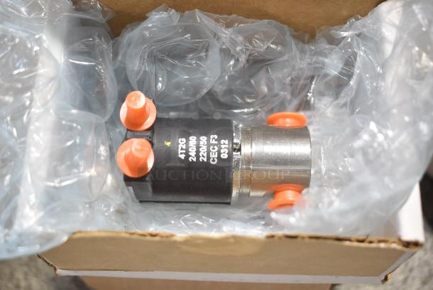 14 BRAND NEW SCRATCH AND DENT! Items Including Siemens 45EG20AF Contactors & Starters & Contactor Supplies, 00-853340 Solenoid Valve, 320720, Alto Shaam Ballast, Omron G3KA-240B Relay, 00-843944 Solenoid Cooling, Auxillary Switch. 14 Times Your Bid! - Image 22 of 36