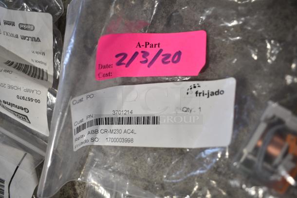 14 BRAND NEW SCRATCH AND DENT! Items Including Ring, Relay, Nut, 293270000 Probe, Henny Penny FP05-017 Quick Disconnect, Hoabrt 00-557970 Clamp, 40071.0001 Check Valve, 56335 Bracket, Hoabrt 00-499084-00002 Port Suction. 14 Times Your Bid! - Image 5 of 16