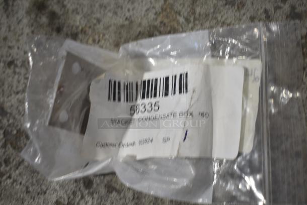 14 BRAND NEW SCRATCH AND DENT! Items Including Ring, Relay, Nut, 293270000 Probe, Henny Penny FP05-017 Quick Disconnect, Hoabrt 00-557970 Clamp, 40071.0001 Check Valve, 56335 Bracket, Hoabrt 00-499084-00002 Port Suction. 14 Times Your Bid! - Image 12 of 16