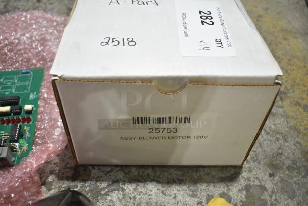 14 BRAND NEW SCRATCH AND DENT! Items Including Hobart 00-410841-00018 Valve Gas, VHL00-410841-00028 Vulcan Valve, 12EM1123X Evaporator Motor, Hobart 00-915330 Manual Bezel Assy, Welbilt 0000083069 Control Board, 01-1M7311-00001 Light Kit, 00-856756-00001 Probe, Wayne 70217527 Blower Motor. 14 Times Your Bid! - Image 17 of 19