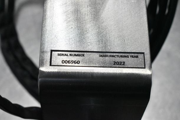 BRAND NEW SCRATCH AND DENT! Beverage-Air RC-500 Rapid Chill Countertop Mount Glass Froster - Image 7 of 8