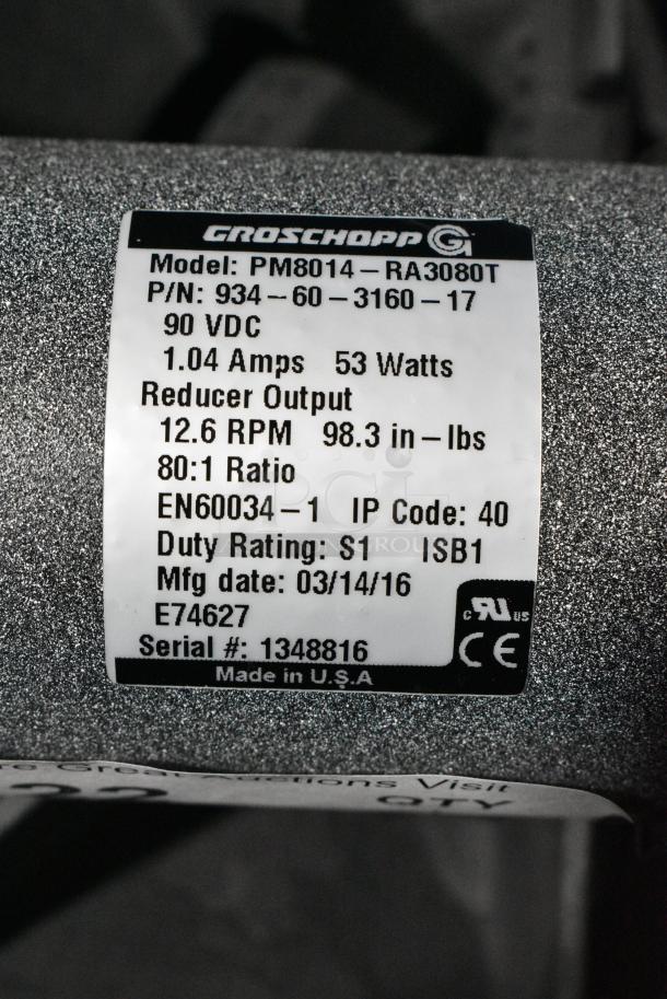 BRAND NEW SCRATCH AND DENT! Groschopp PM8014-RA3080T Motor / Gearbox - Image 7 of 9
